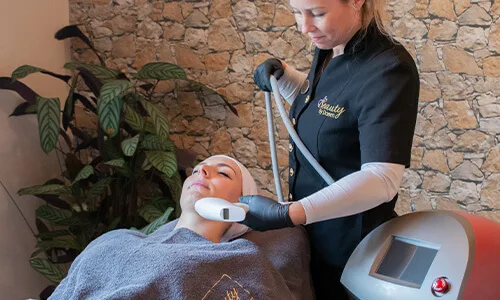 Accent RF-apparaat met radiofrequentie voor huidversteviging