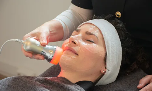 Hydraboost insluizen van huidverzorgings producten