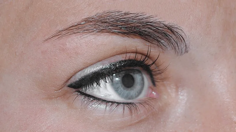 Het resultaat na een Permante Make Up behandeling van de oogleden